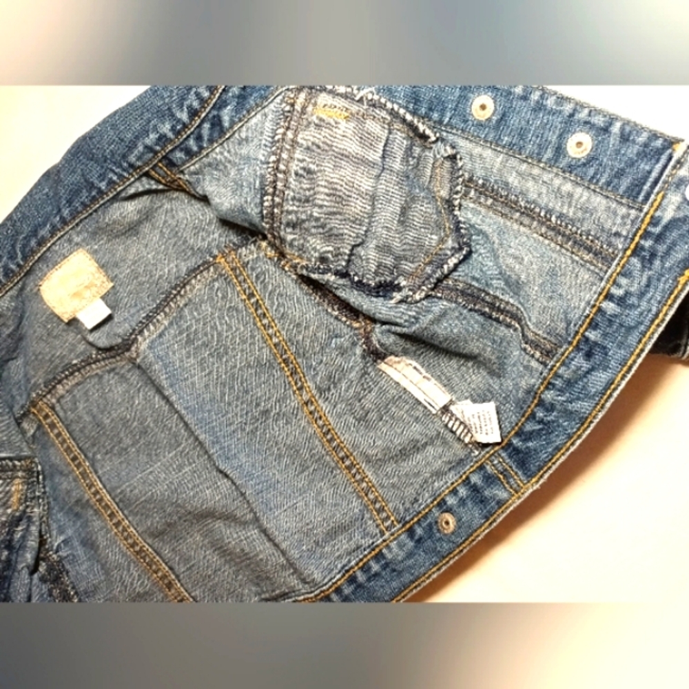 "Old Navy" brand Denim Jean Jacket - Picture 4 of 8